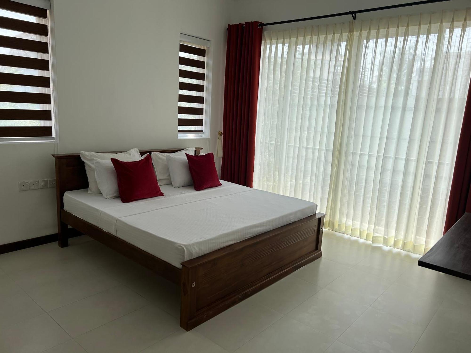 Silina Airport Transit Hotel & Residence Katunayaka Exterior foto