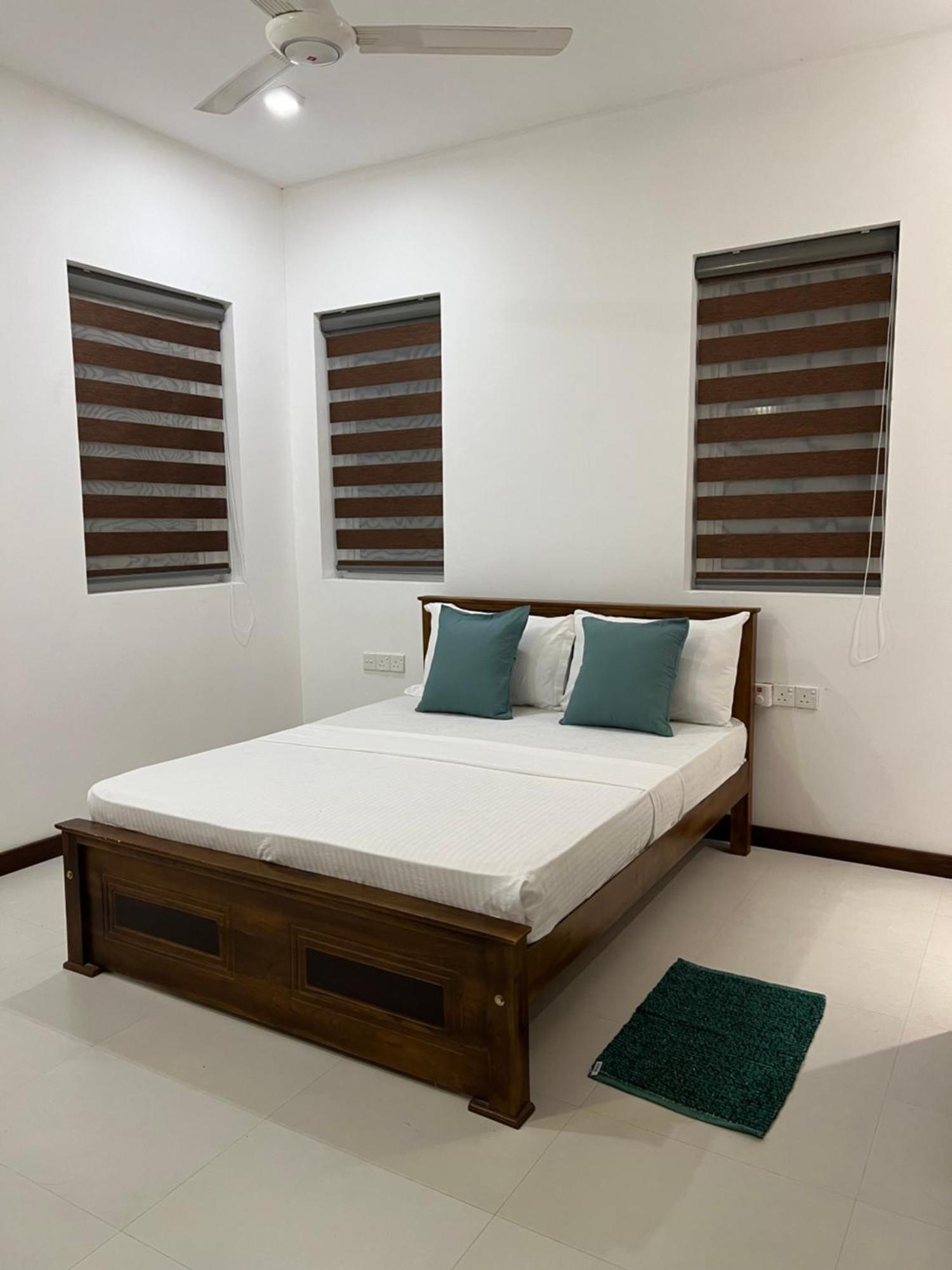 Silina Airport Transit Hotel & Residence Katunayaka Exterior foto